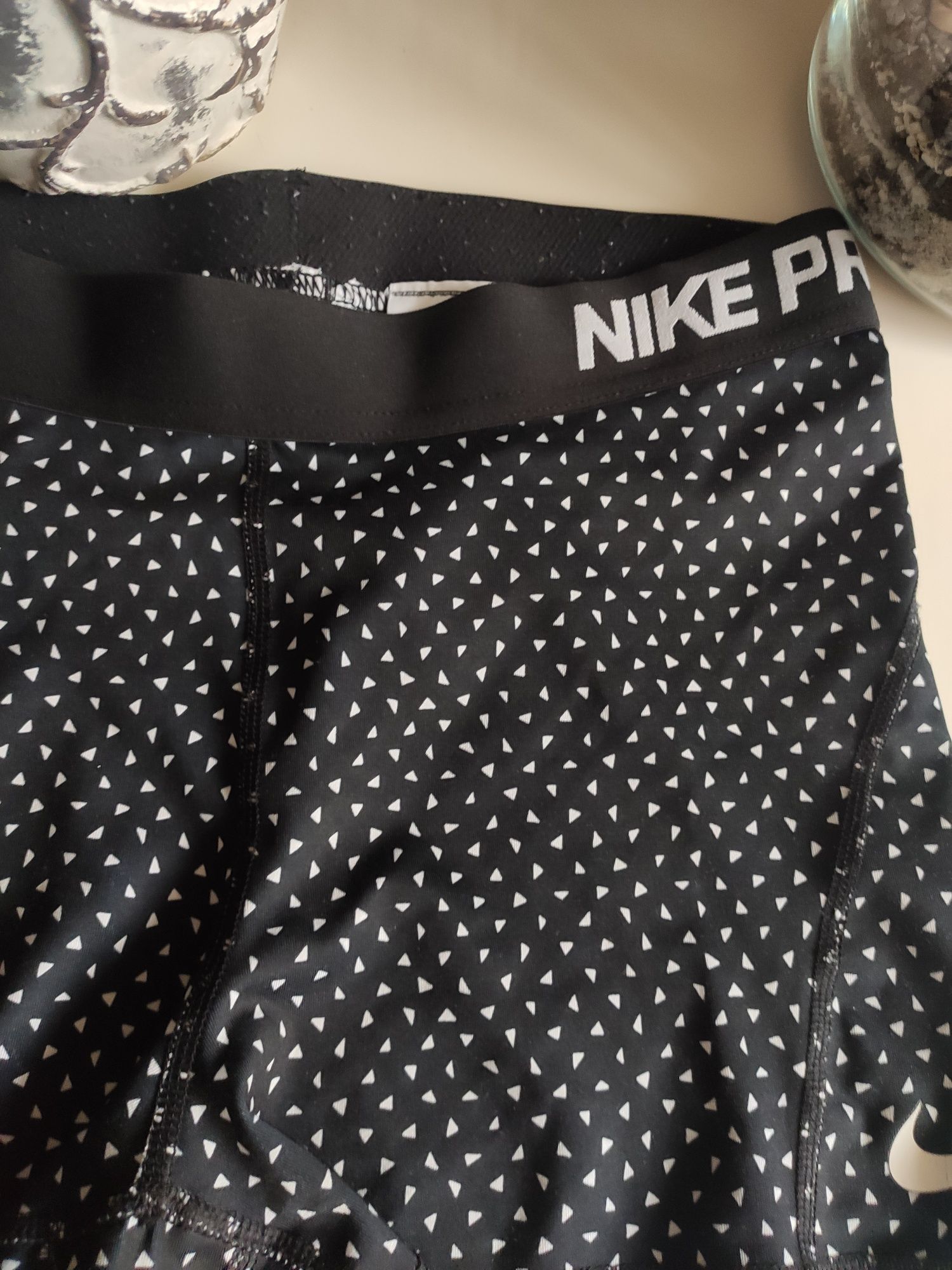 Spodenki Nike jak nowe pro czarne na siłownię