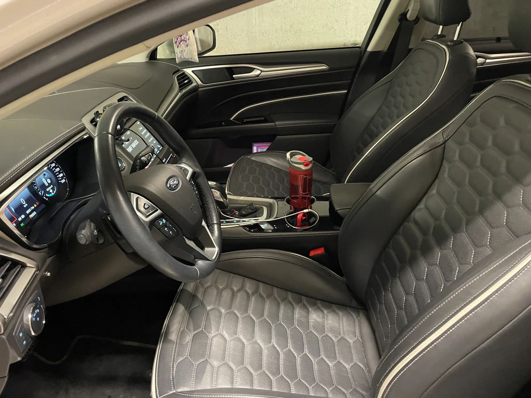 Ford Mondeo Ford Mondeo Vignale