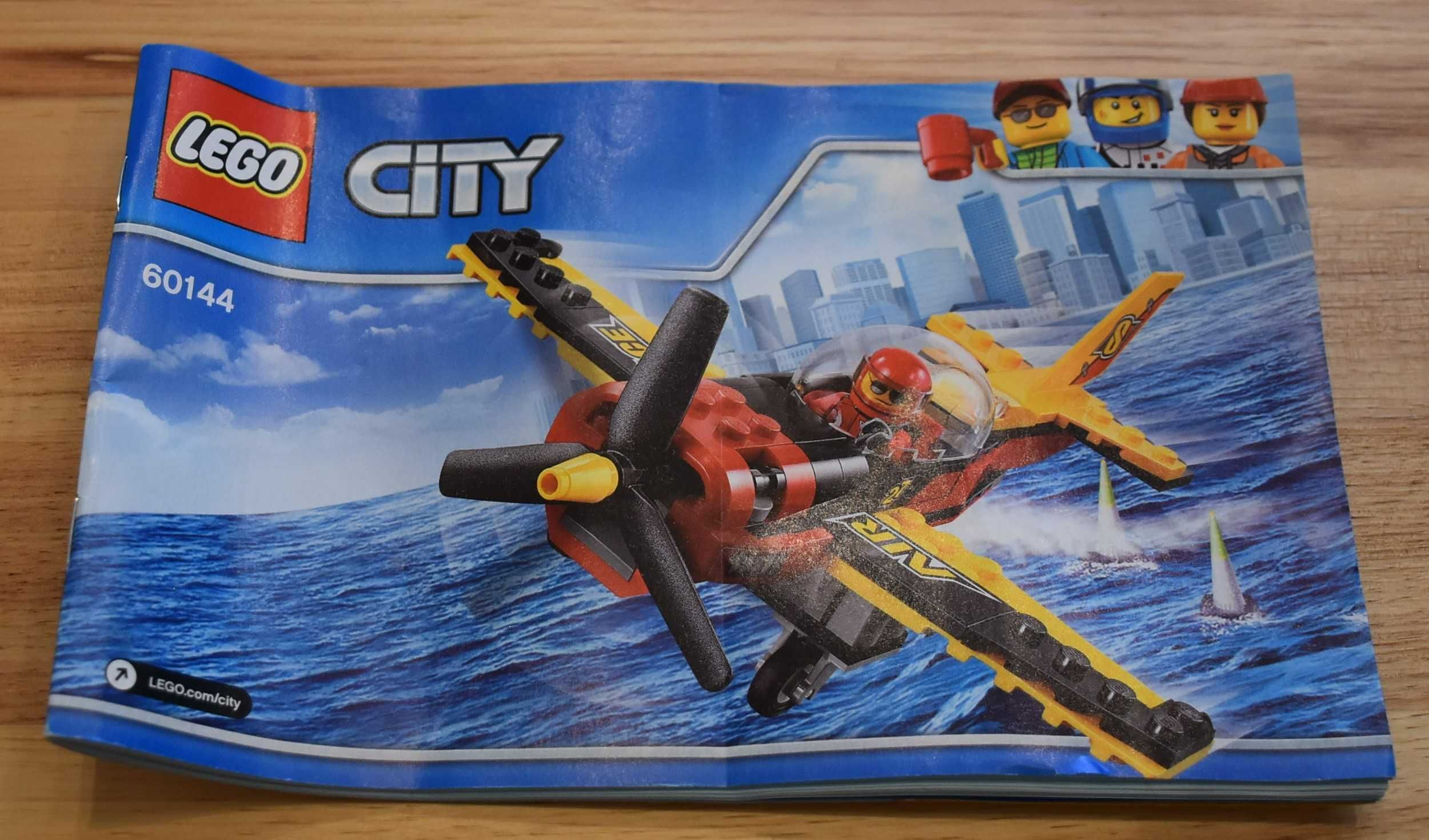 60144 Lego City Samolot wyścigowy MISB