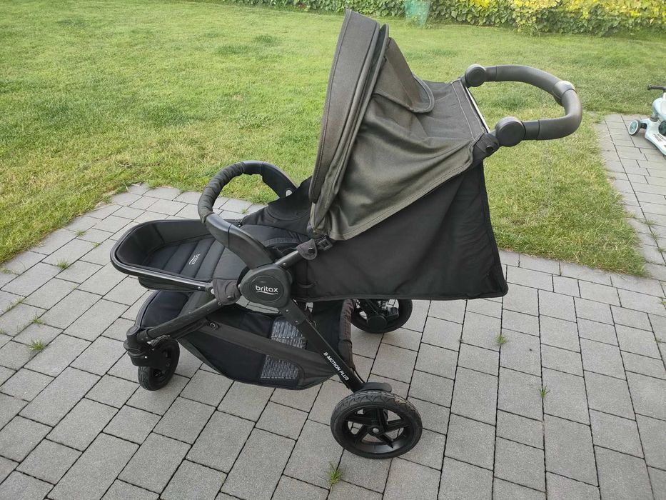 Britax B-Motion Plus + GRATISY