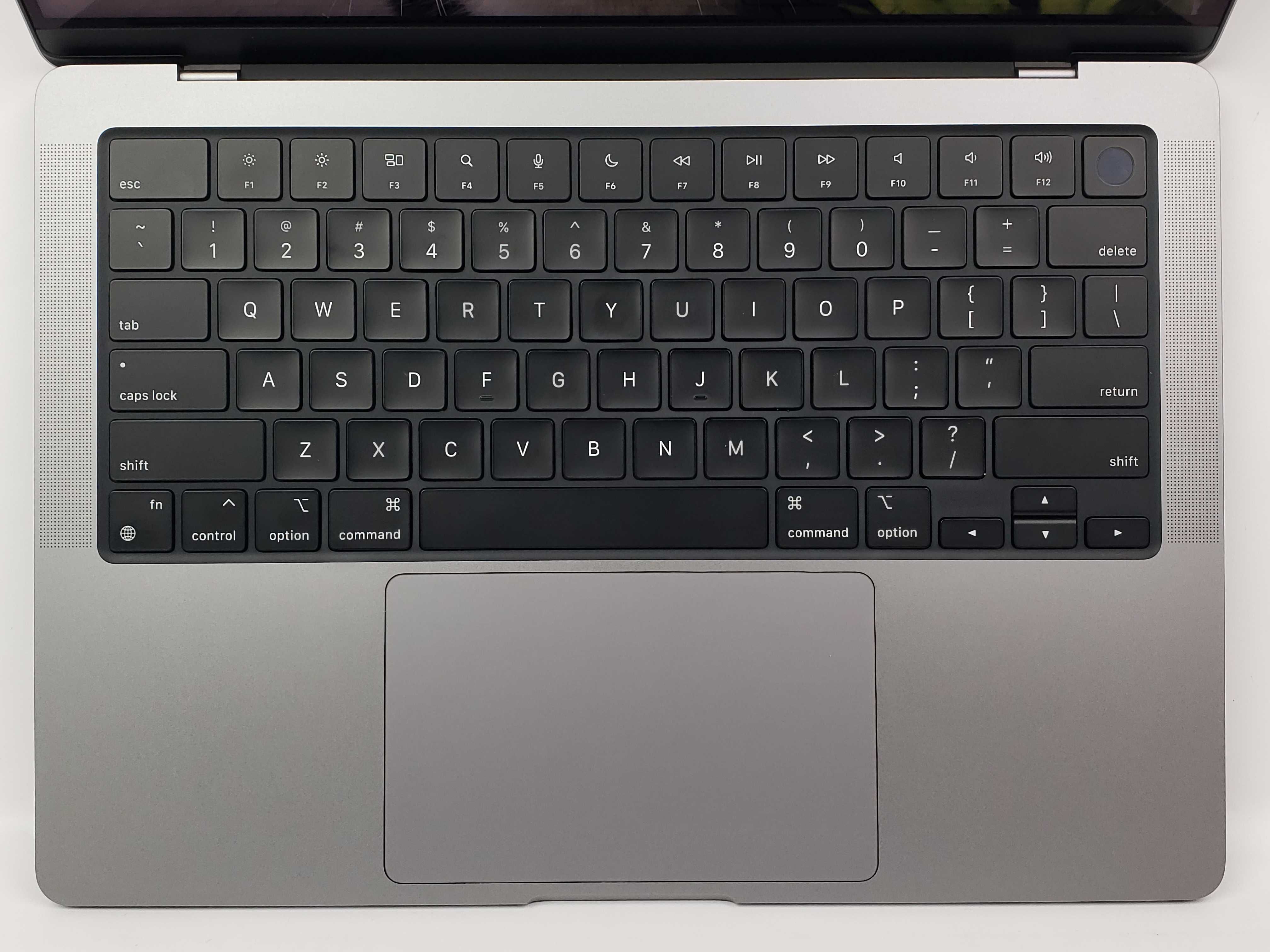 MacBook Pro 14 2023 Space Gray M3 8GB 512GB SSD 7 ЦИКЛІВ
