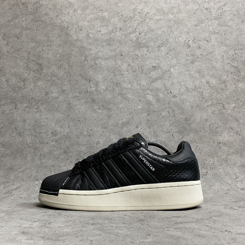 Шкіряні кросівки Adidas Superstar XLG IE5195 оригінал