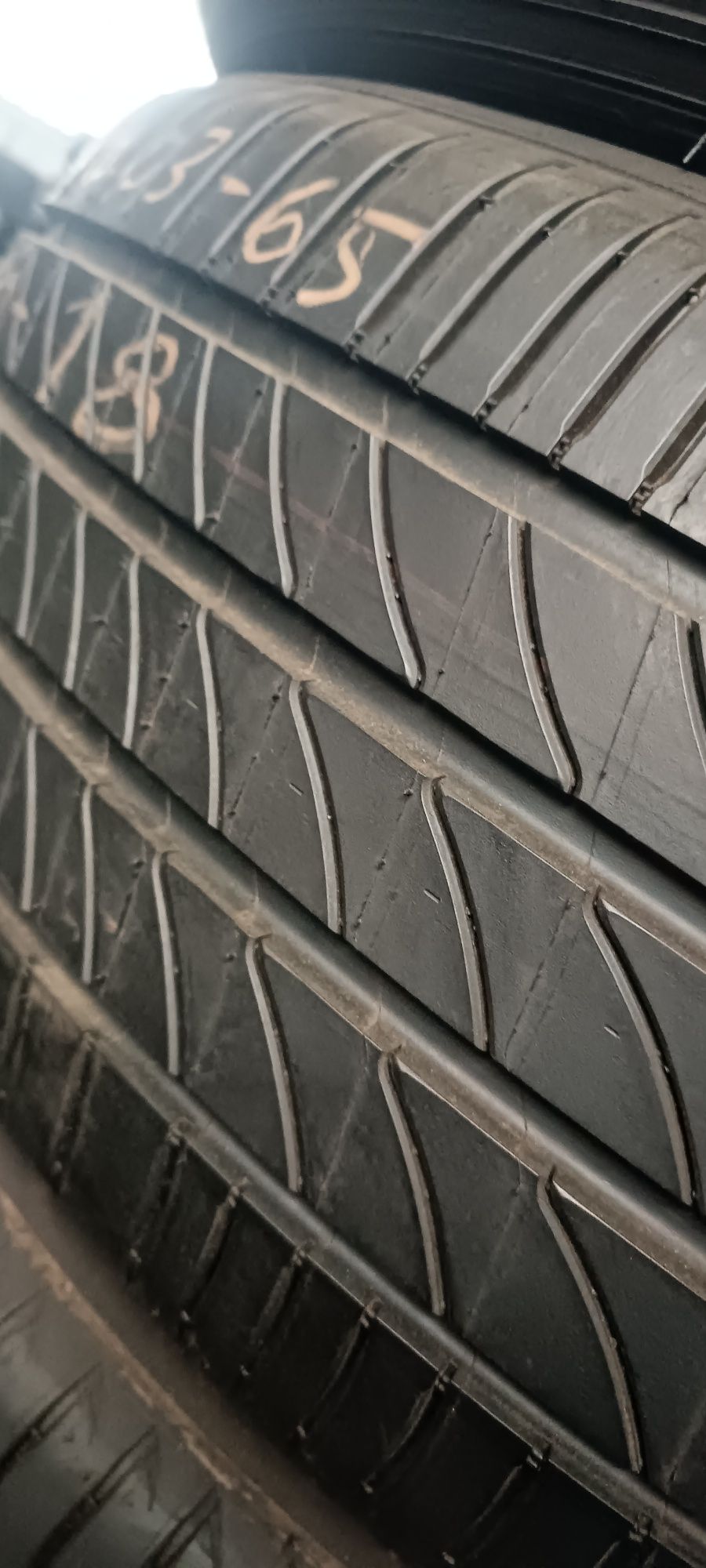 Opony letnie Michelin 235/55/18 Jarbet #03-65