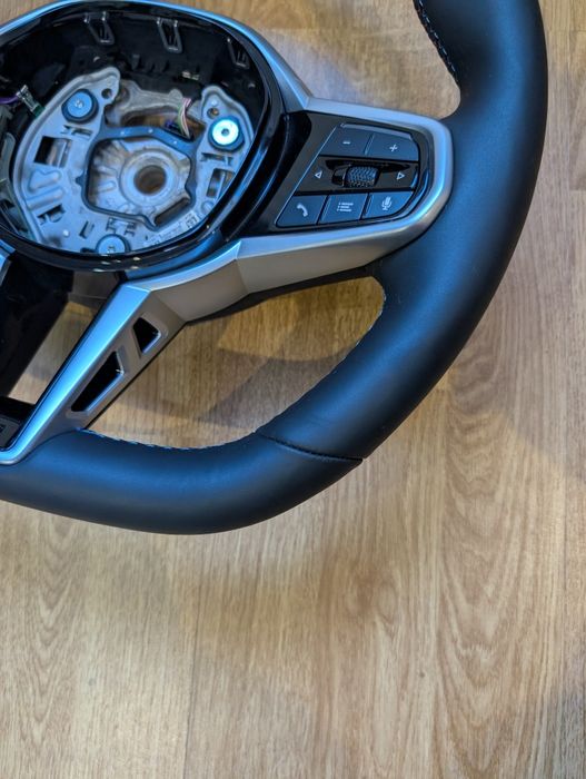 М руль рестайлинг BMW 4 I4 G26 LCI