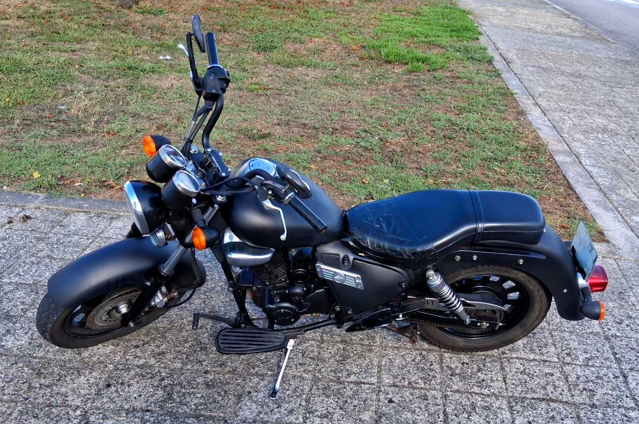 Moto Keeway Superlight 125