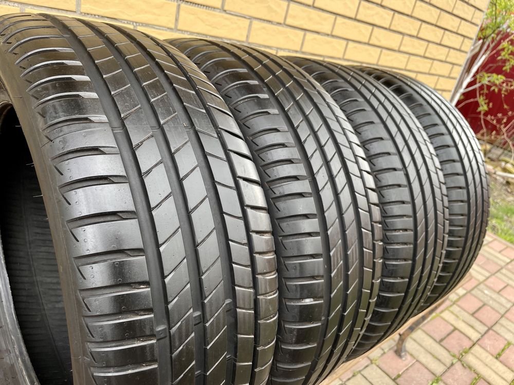 Шини Резина 205.55 R17 Bridgestone як Нові Літо