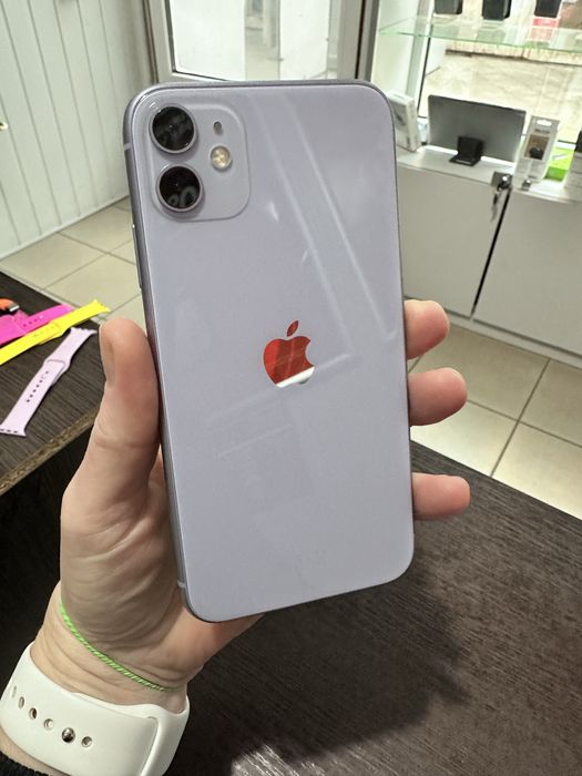 Продам iPhone 11 128 gb