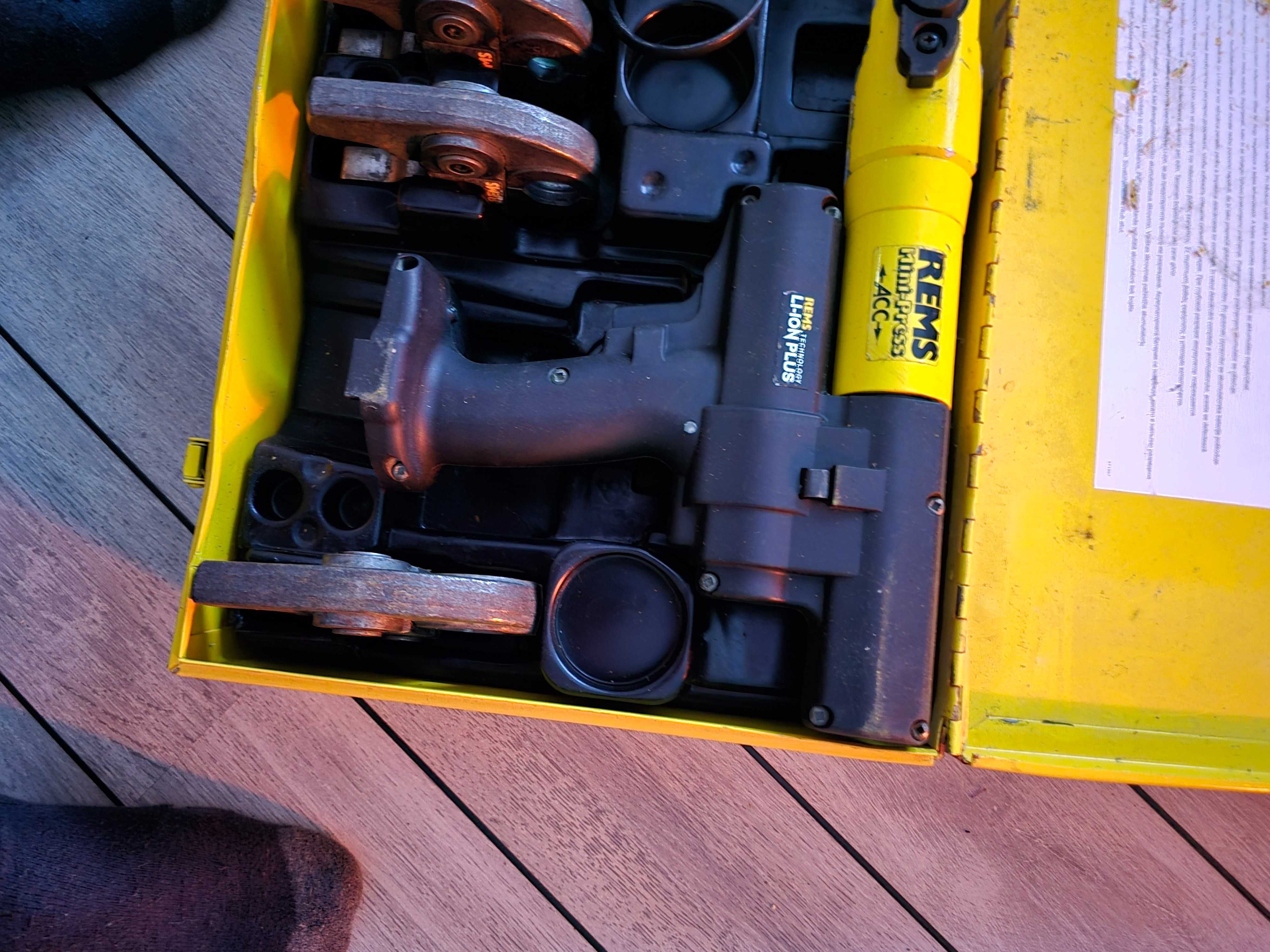 Zaciskarka mini REMSplus 4 szczeki do miedzi