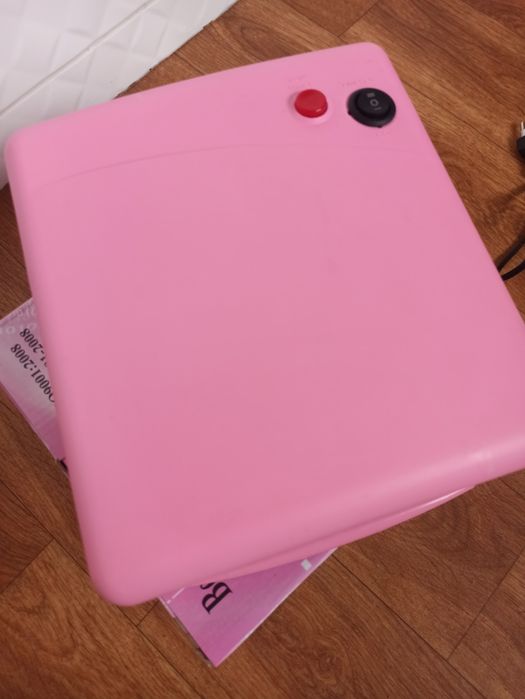 Лампа для гель-лака