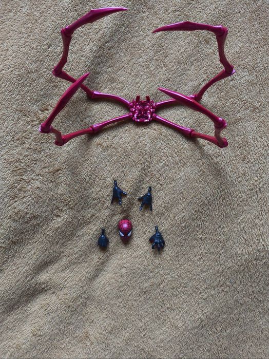 Figurka Hasbro Marvel LEGENDS SUPERIOR Spider-Man 15 CM