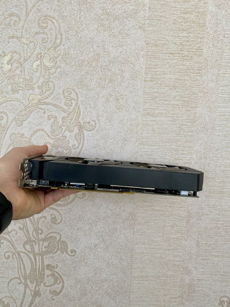 Відеокарта GTX 1060 6gb