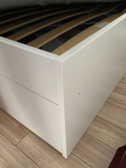 Rama łóżka IKEA 140x200 – Z szufladami – Biała