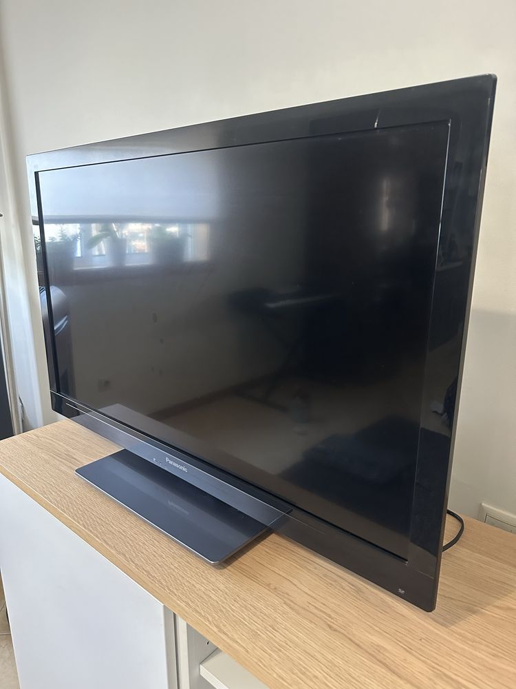 Tv Panasonic Viera 37 polegadas 93 cms