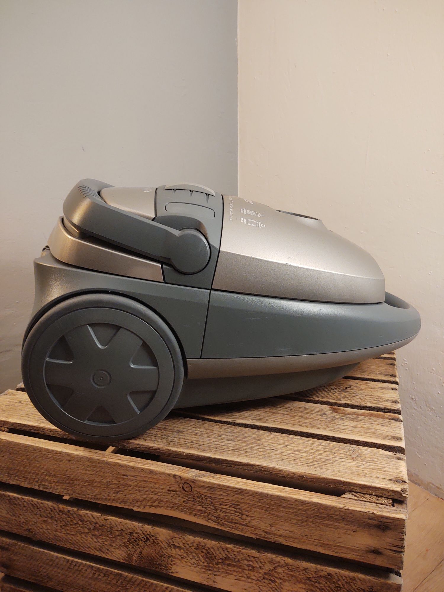 SUPER STAN Odkurzacz Zelmer Jupiter NOWY SILNIK 2000W