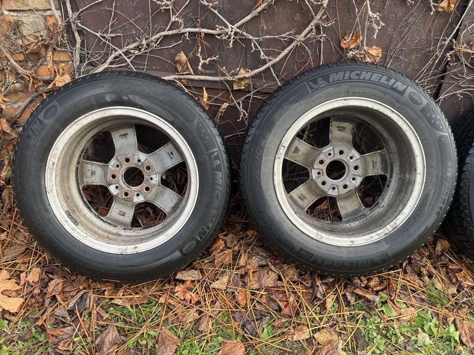 Продам диски BMW E60 16” 242 стиль + зимова гума.