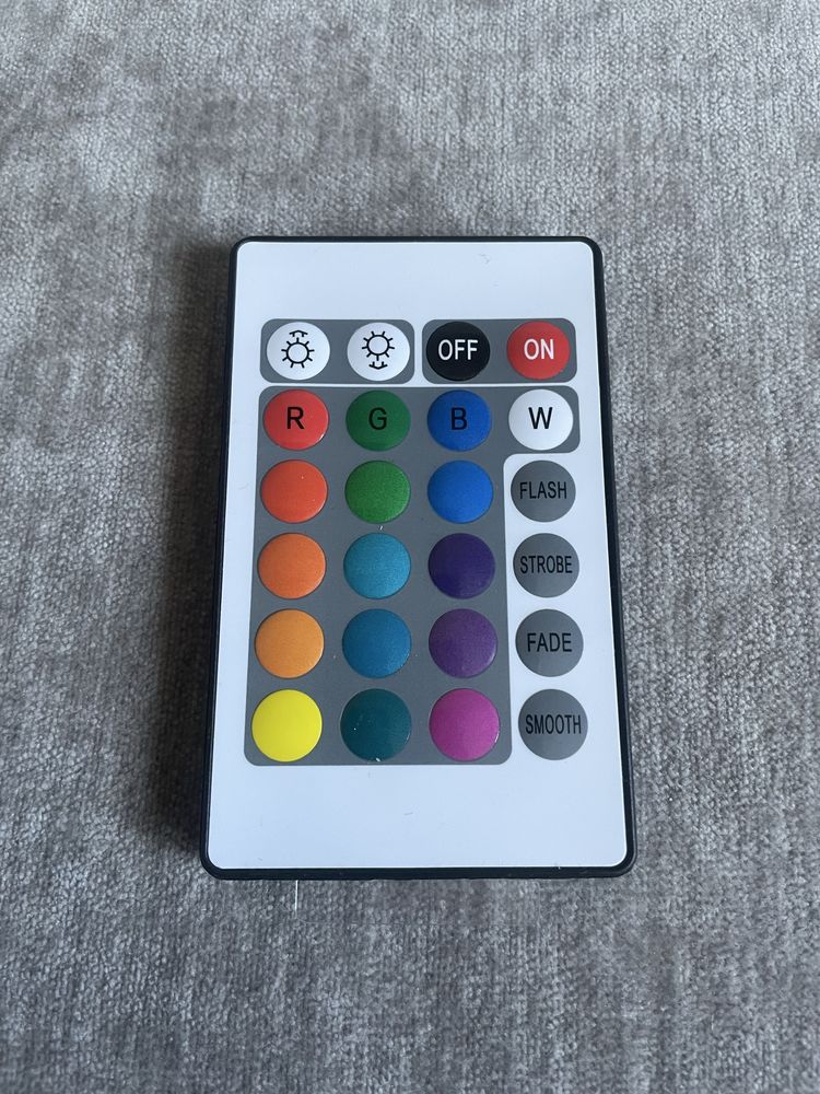 Lampki kryształowe RGB. Smukee Home. Lampki świecące na różne kolory