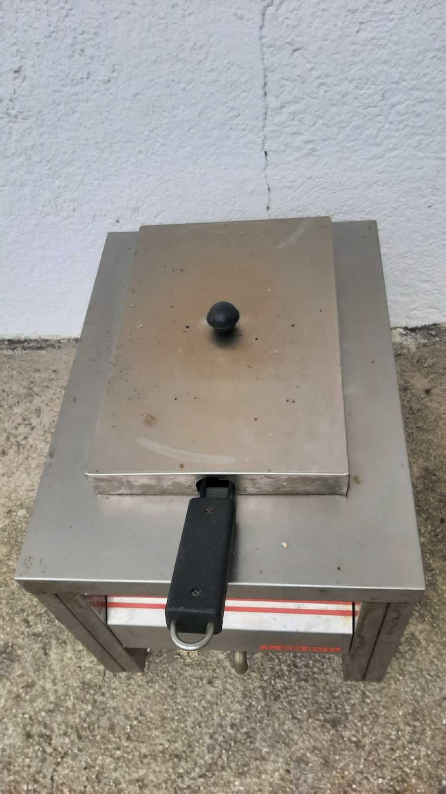 Fritadeira trifásica indutrial para restaurantes - avariada
