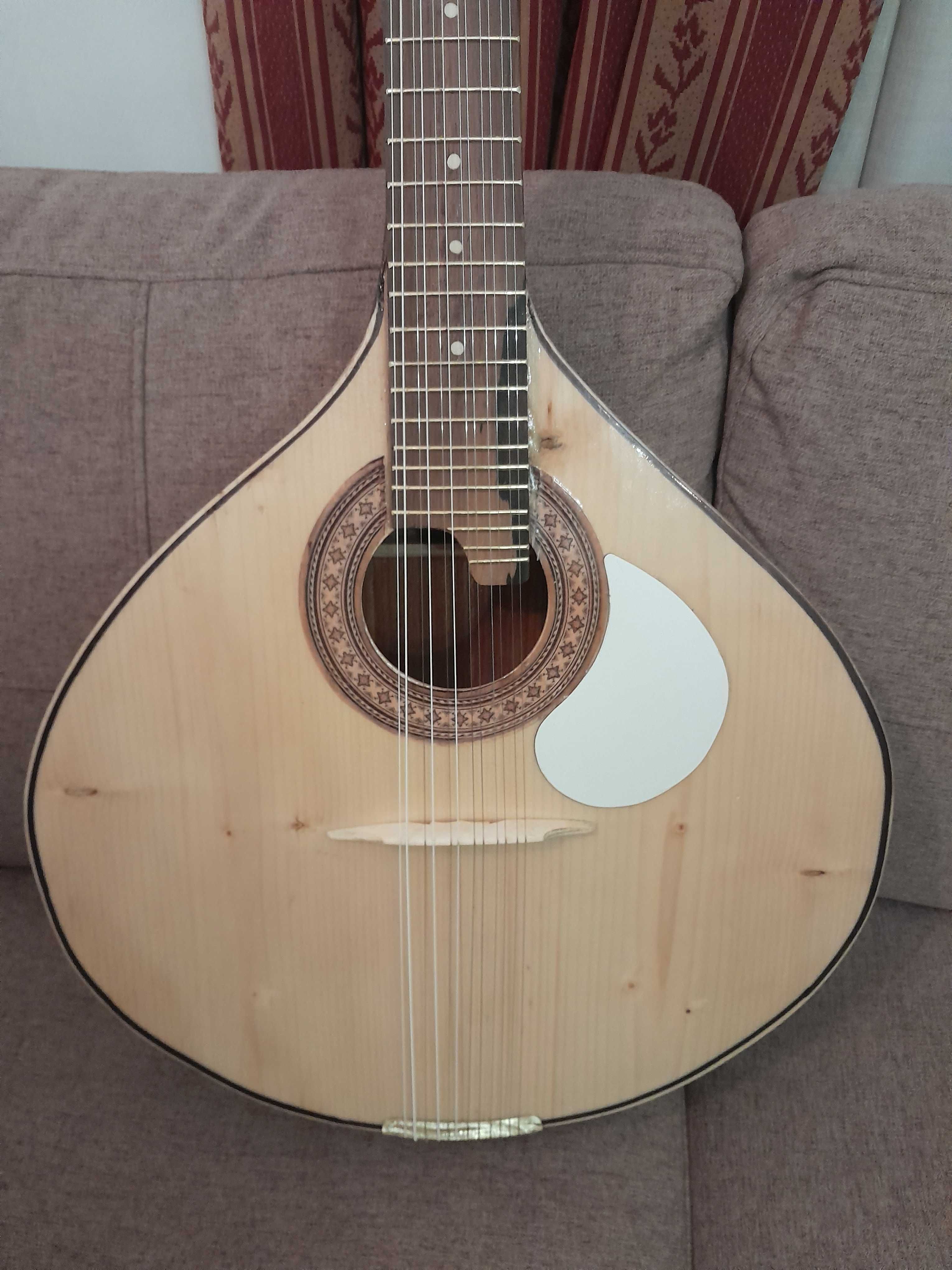 Guitarra de fado