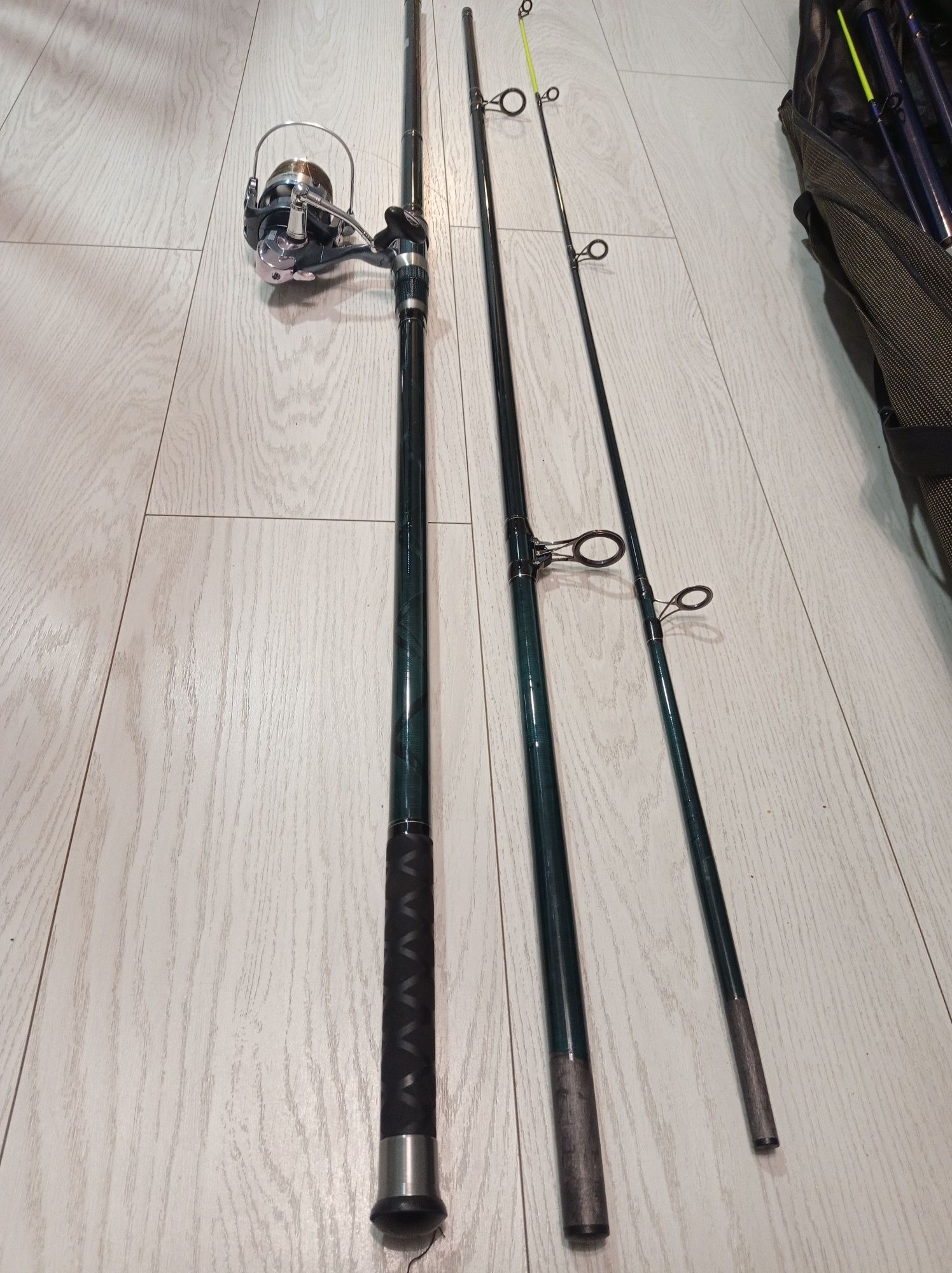 wędka z kołowrotkiem Jaxon Charisma Surf Mikado Raptor xd500