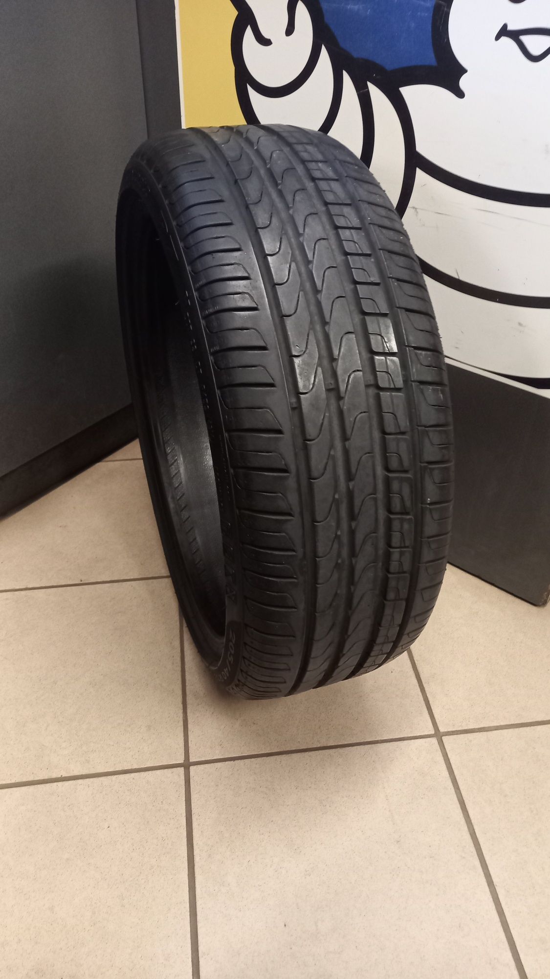 Opona Pirelli Cinturato P7 1 sztuka 205/40/18 86W 4314 Run Flat