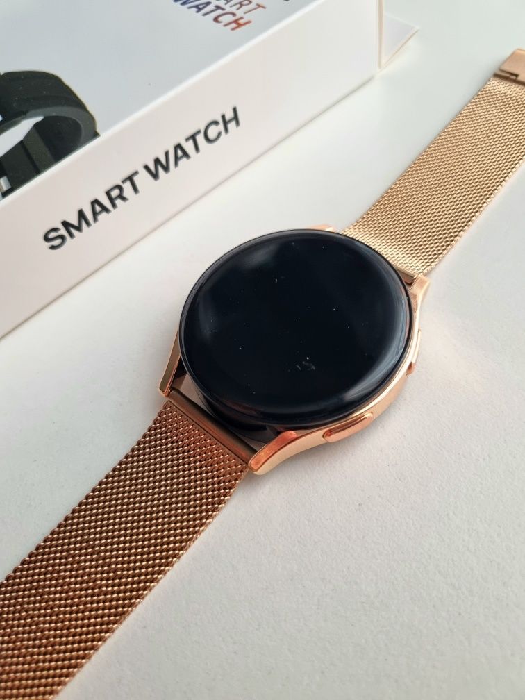 Smartwatch złoty okrągły