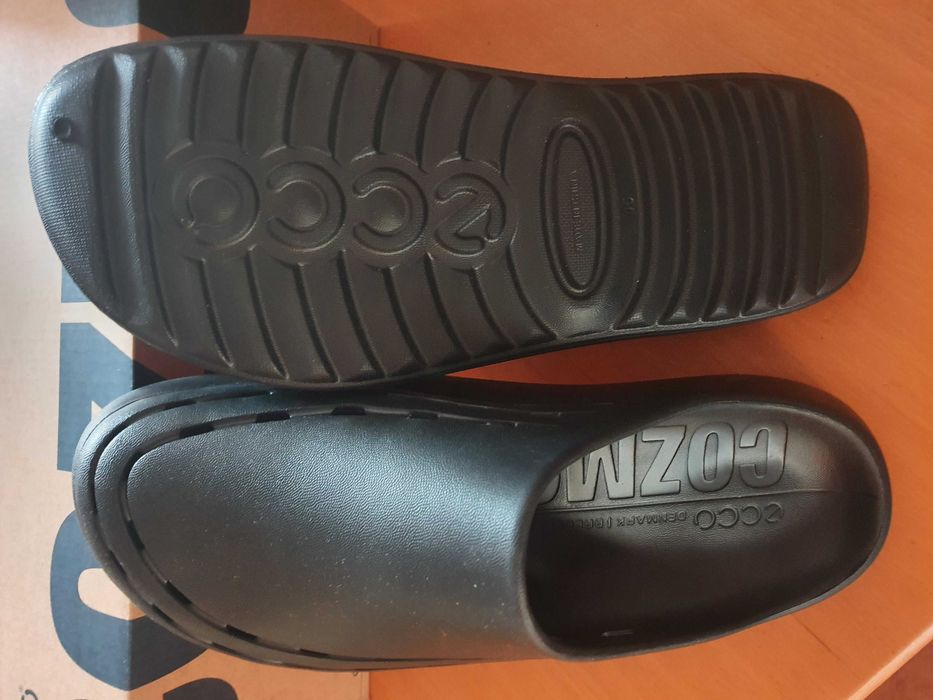 Klapki codzienne ECCO Cozmo Slide  rozmiary 42, 44, 46 EU