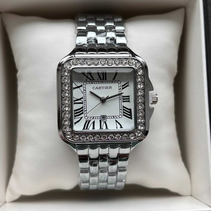 Хіт! Жіночий годинник на браслеті Cartier срібного кольору