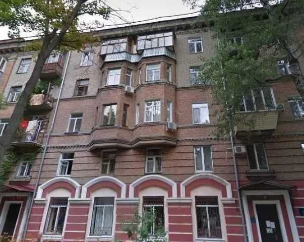 Продается 2 сталинка !!! Центр, ул .Данилевского! Цена снижена!!!