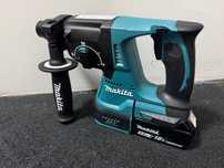 Makita DHR24242RTJW 18V z zestawem odpylania (2x 5.0Ah) w Mbox