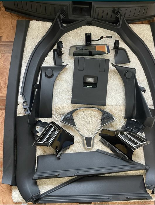 Весь салон до Tesla model S