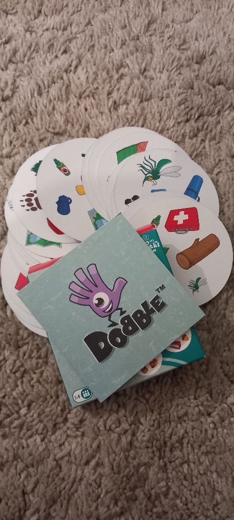 Jogo divertido para brincar com amigos.