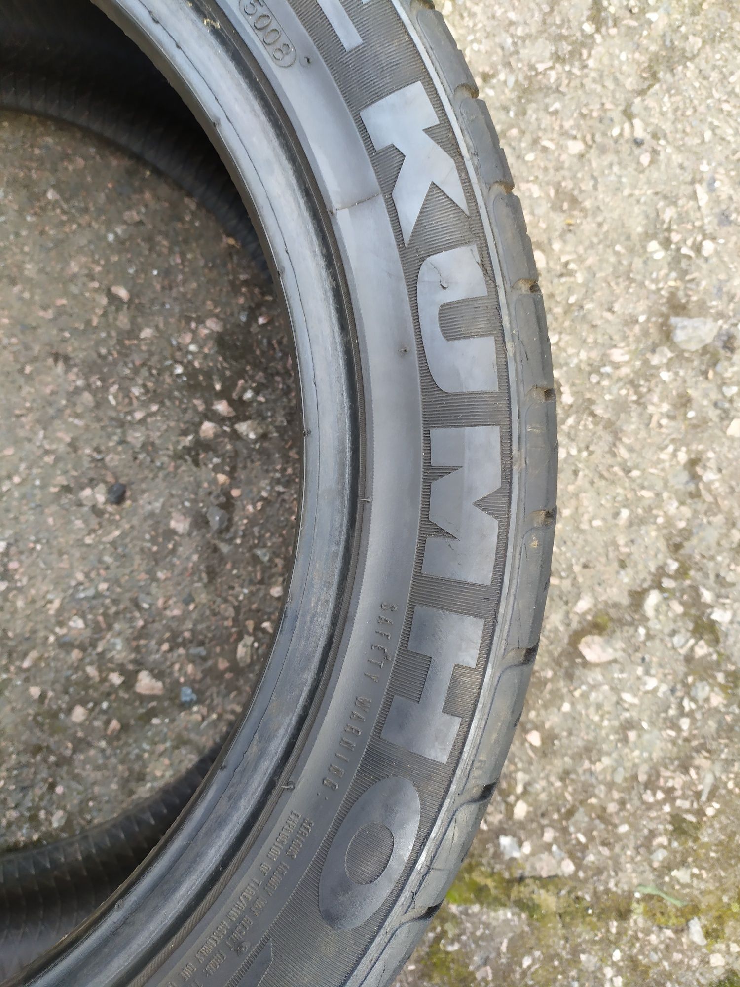 225/ 45     R17 KUMHO