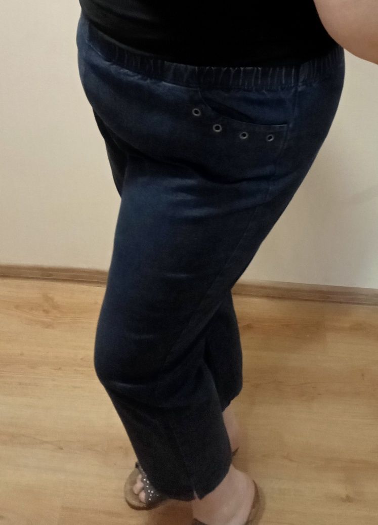 Jeansowe wygodne spodnie na gumce rozmiar 46