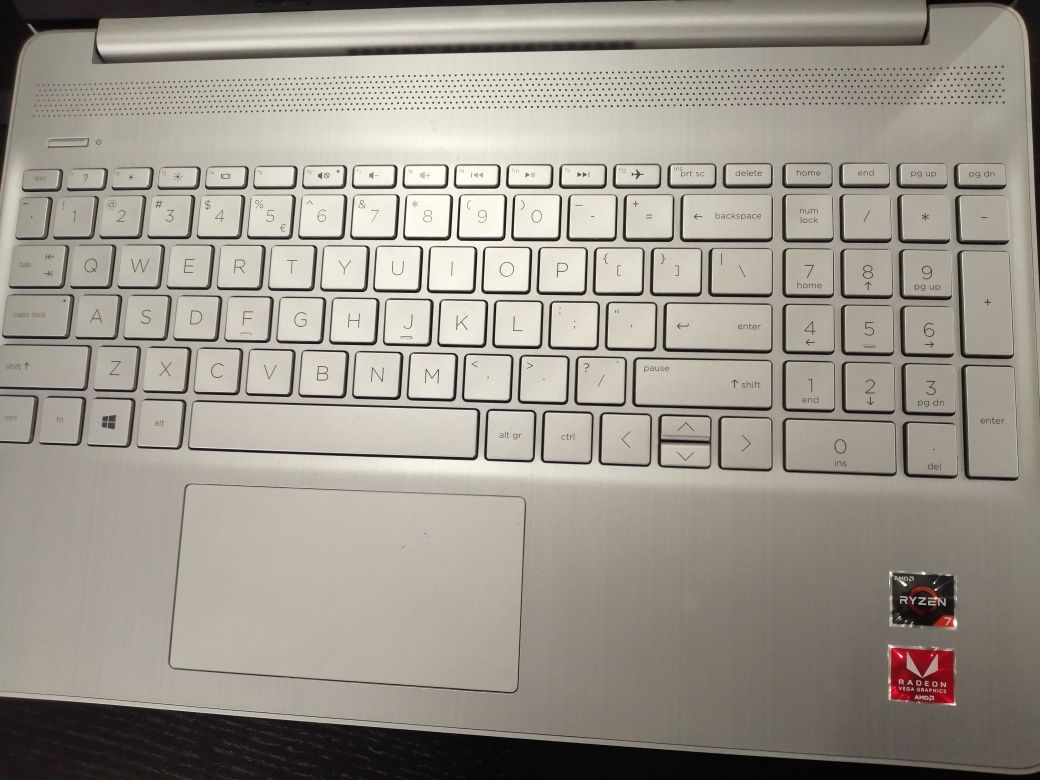 Laptop HP 15s-eq0019nw