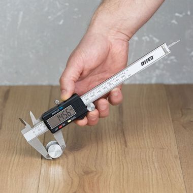 Niteo Suwmiarka elektroniczna 150mm