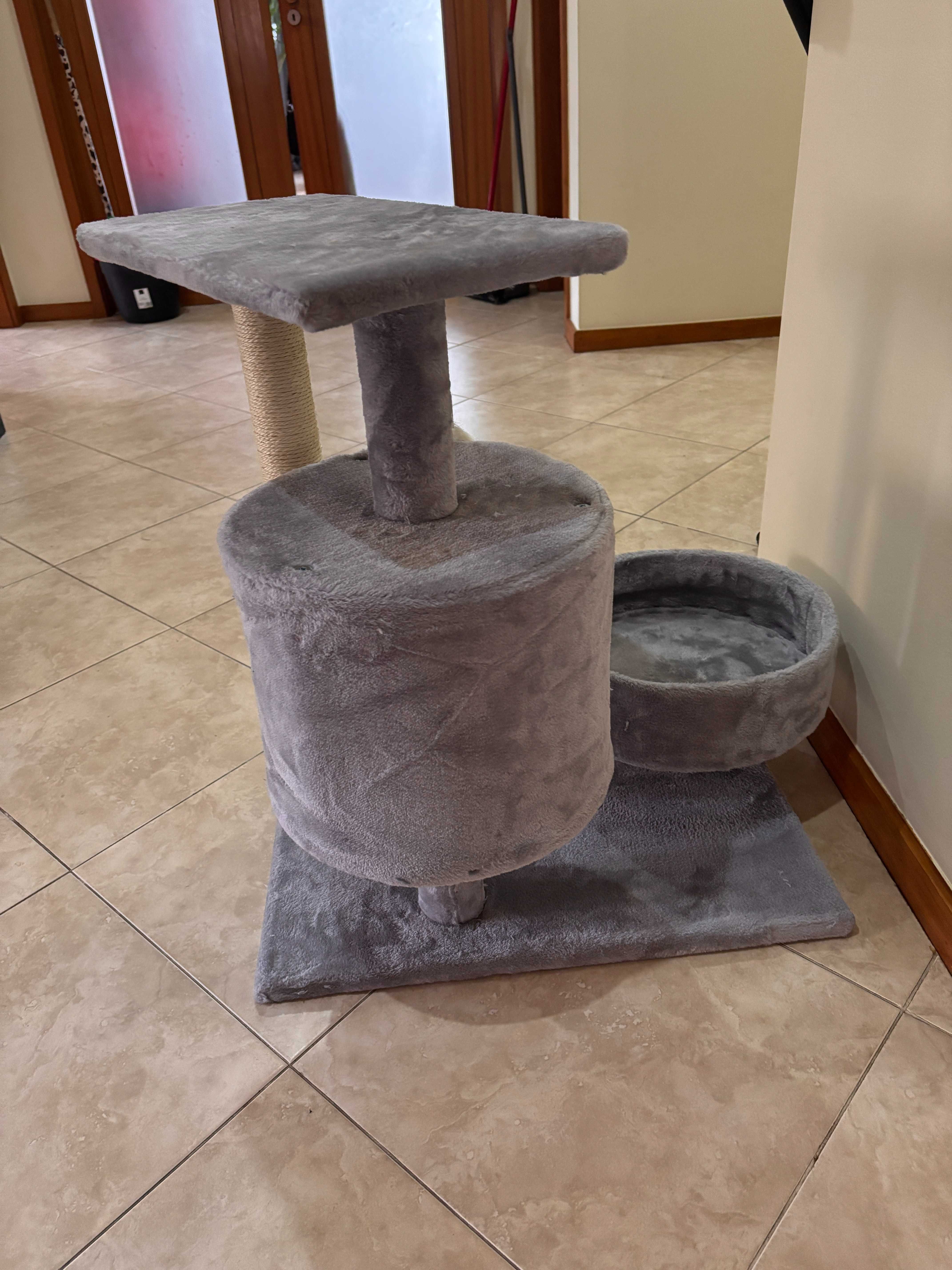 Arranhador para gato novo 68cm