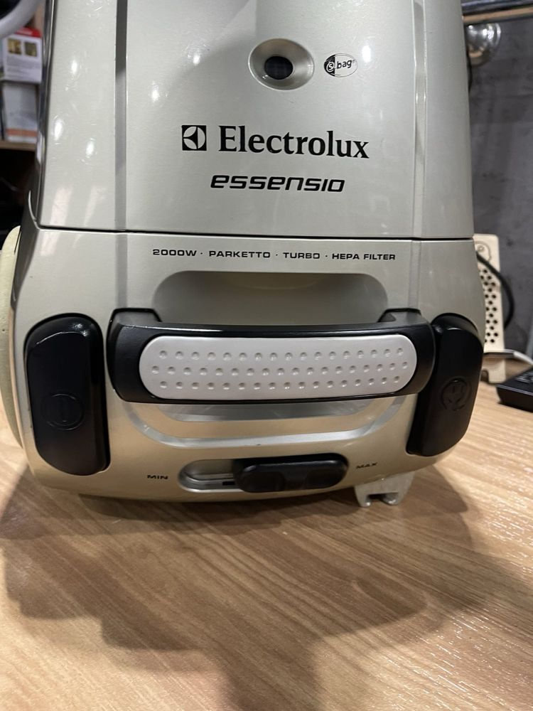 Продам Пилосос Electrolux