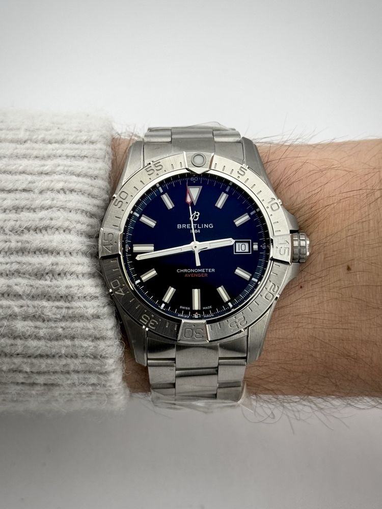 FVAT FULLSET NOWY Breitling Avenger ref.A1732.8101B1A1