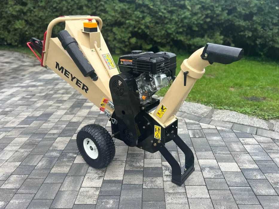 Rębak do gałęzi spalinowy Meyer R10SL