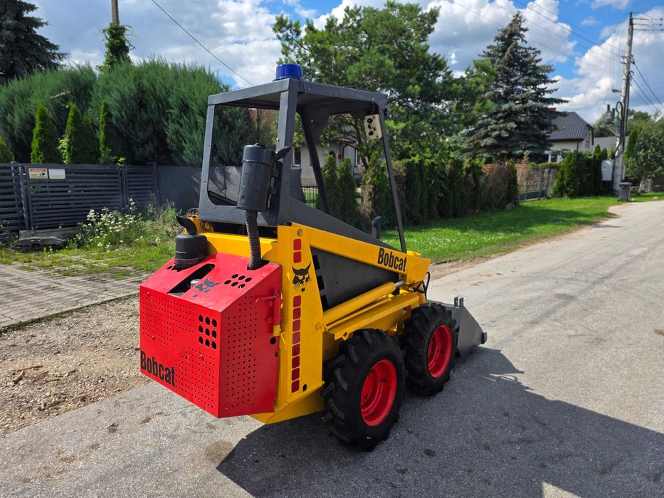 Mini Ładowarka Bobcat Diesel Ładowarka   szer.105 cm