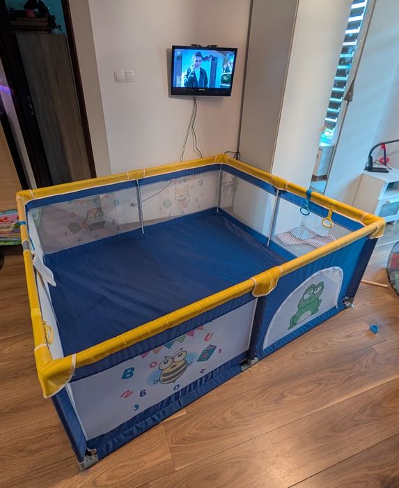 Duży  kojec dla dziecka