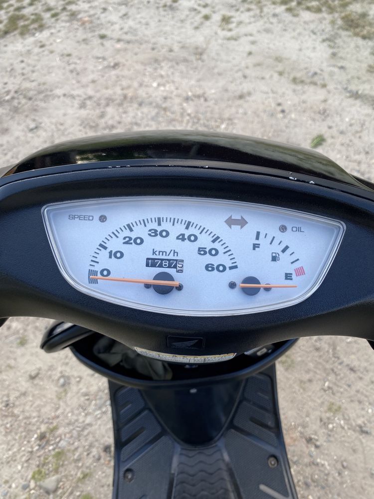 Скутер Honda dio af 34