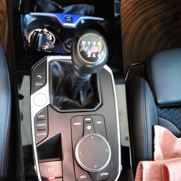 BMW  116d Pack M Desportivo