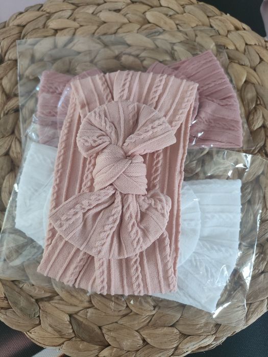 Zestaw 3 uroczych opasek z kokardką dla dziewczynki