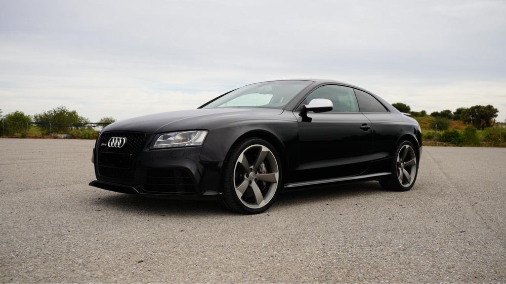 Audi RS5 4.2 v8 450 cv
