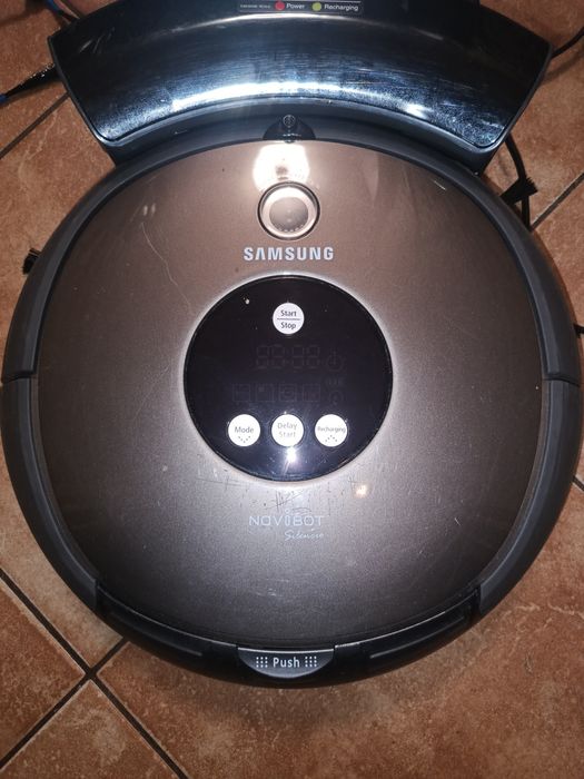 Robot sprzątający odkurzacz Samsung navibot Silence