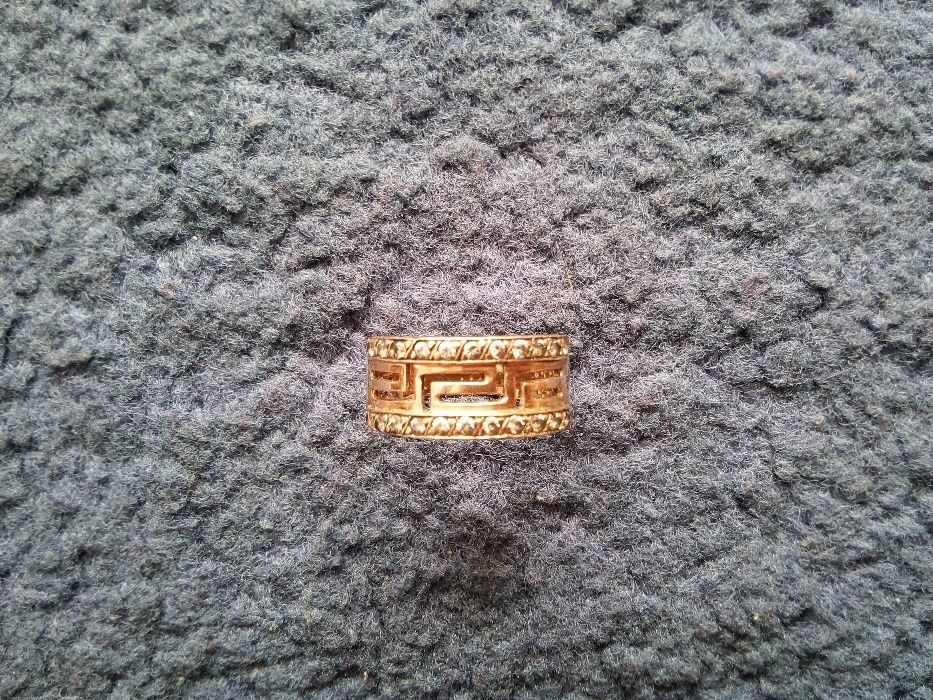 Золотое кольцо (продам)