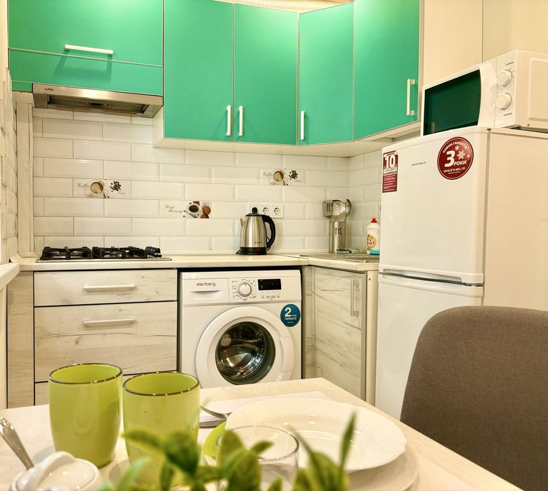 (7)Квартира посуточно подобово Госпіталь Культури 5 проспект Науки