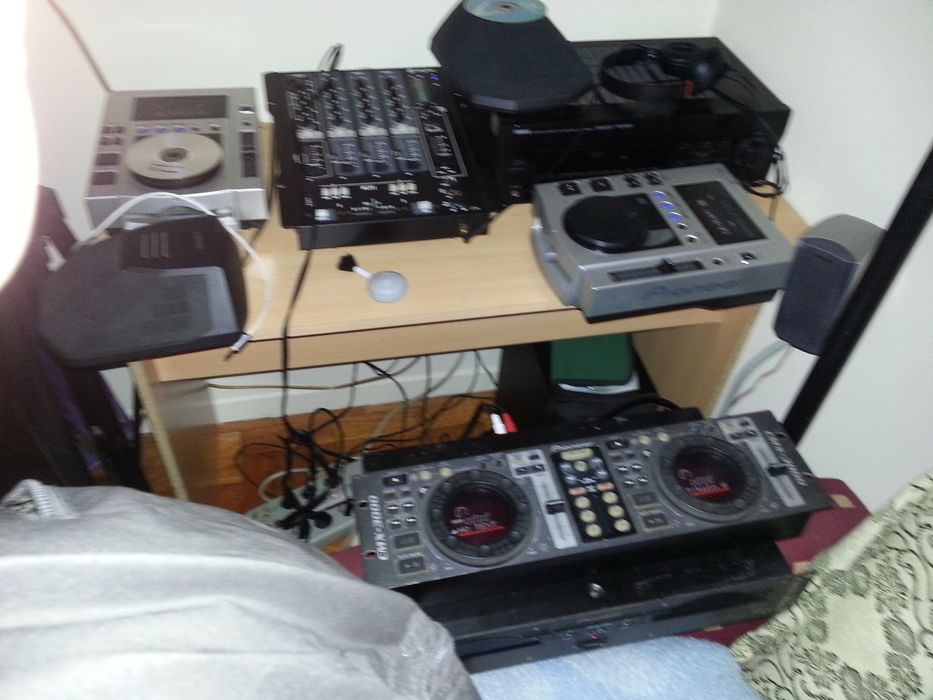 Instrumentos musicais DJ. PIONEER