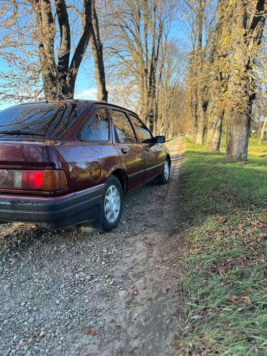 Продам форд сієра 2.0